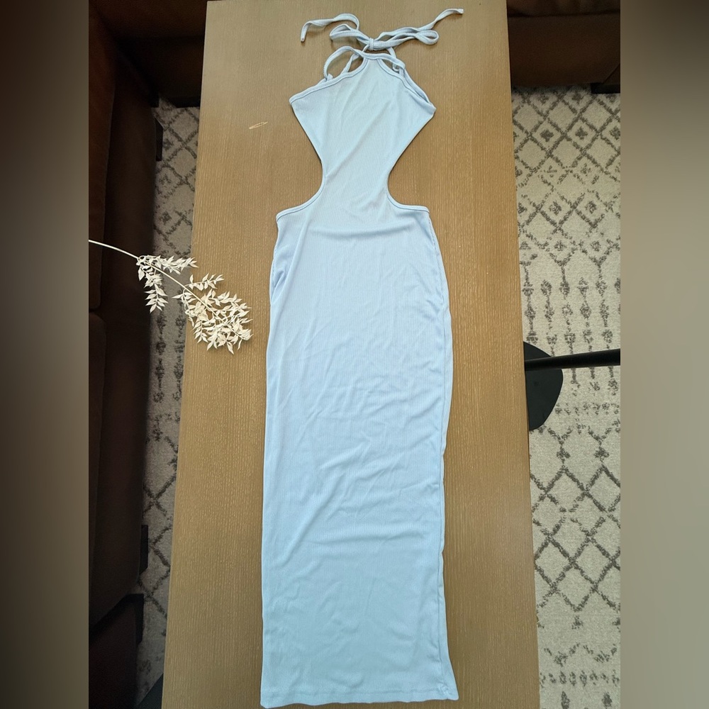 Elegant Blue Sleeveless Dress